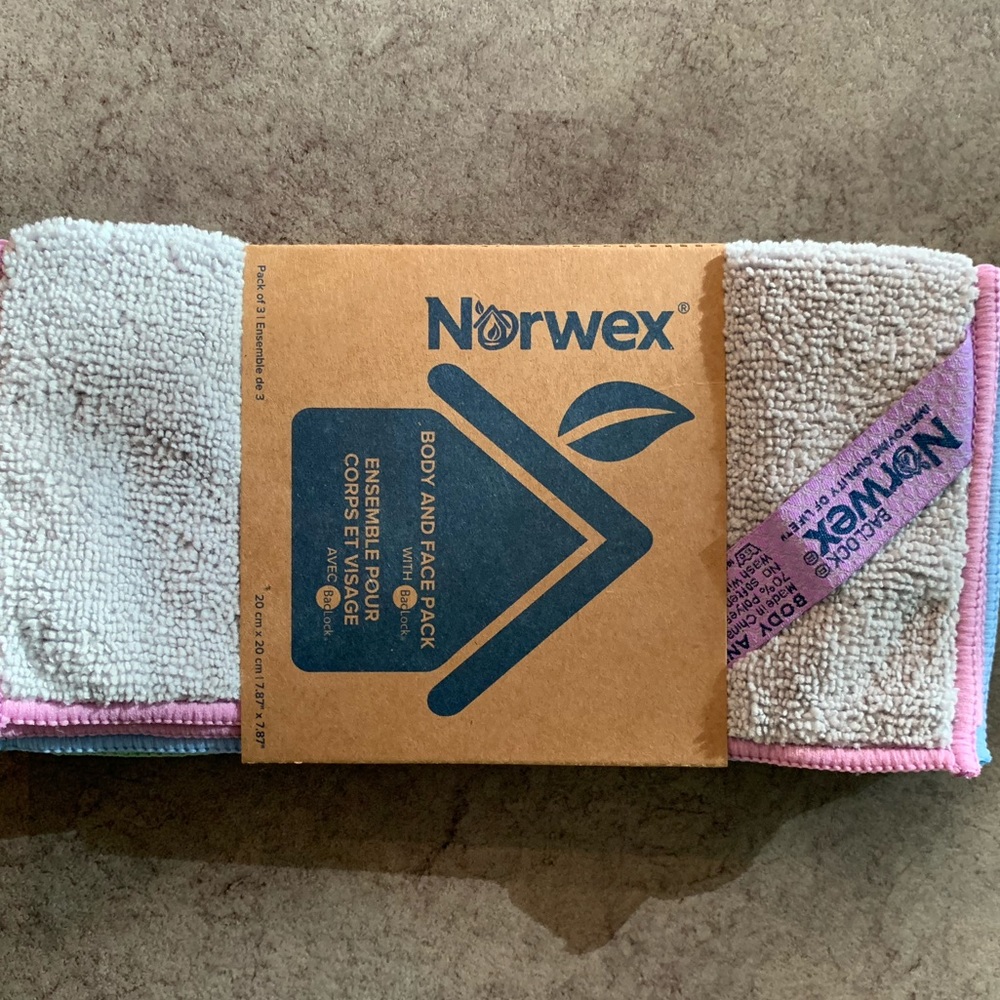 Norwex Body & Face Travel Pack